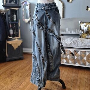 AKIRA Now and Later Blue Denim Wide Leg Jeans with Flare Size 3